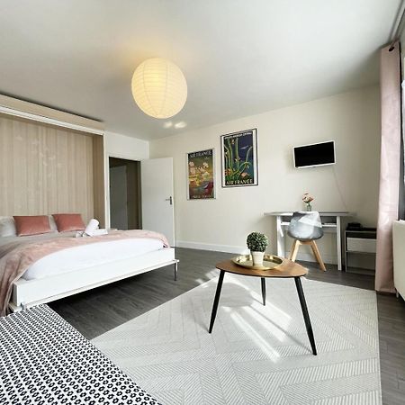 L'Aviateur - Self Check In Apartment Chartres Exterior foto